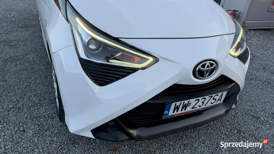 Toyota Aygo BenzynaGaz Salon Polska Zarejestrowany w Polsce Samochody osobowe Elbląg