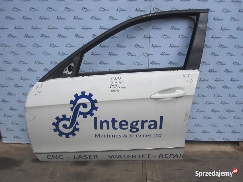 MERCEDES E IV W212 12r drzwi lewe przód