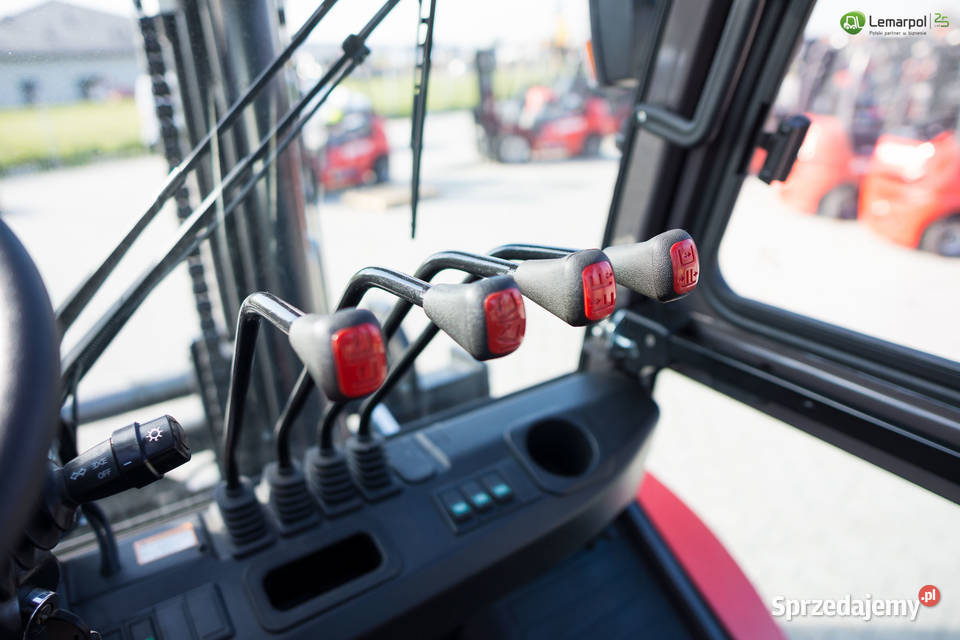 wózek widłowy MANITOU MI80D 8t Zator
