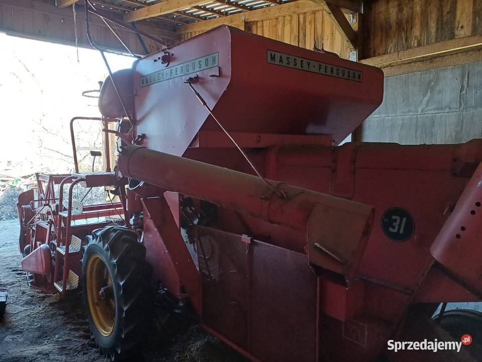 Sprzedam kombajn zbożowy Massey ferguson 31 Massey Ferguson Wejsce