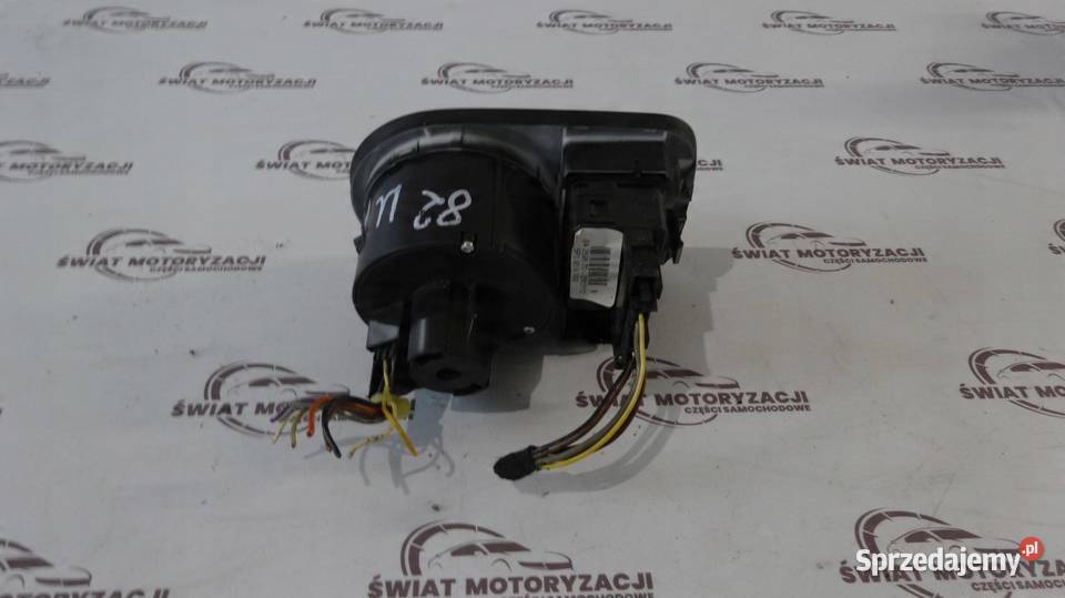 LEON II LIFT 12r przełącznik świateł 1P2941431AH Wyposażenie wnętrza