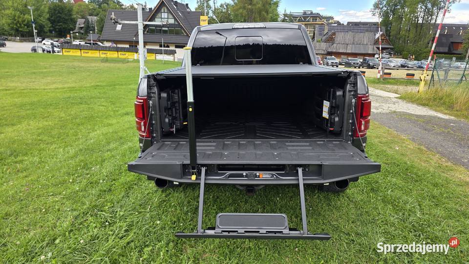 Ford F 150 Raptor Auto doinwestowane w stanie podgrzewane fotele Zakopane