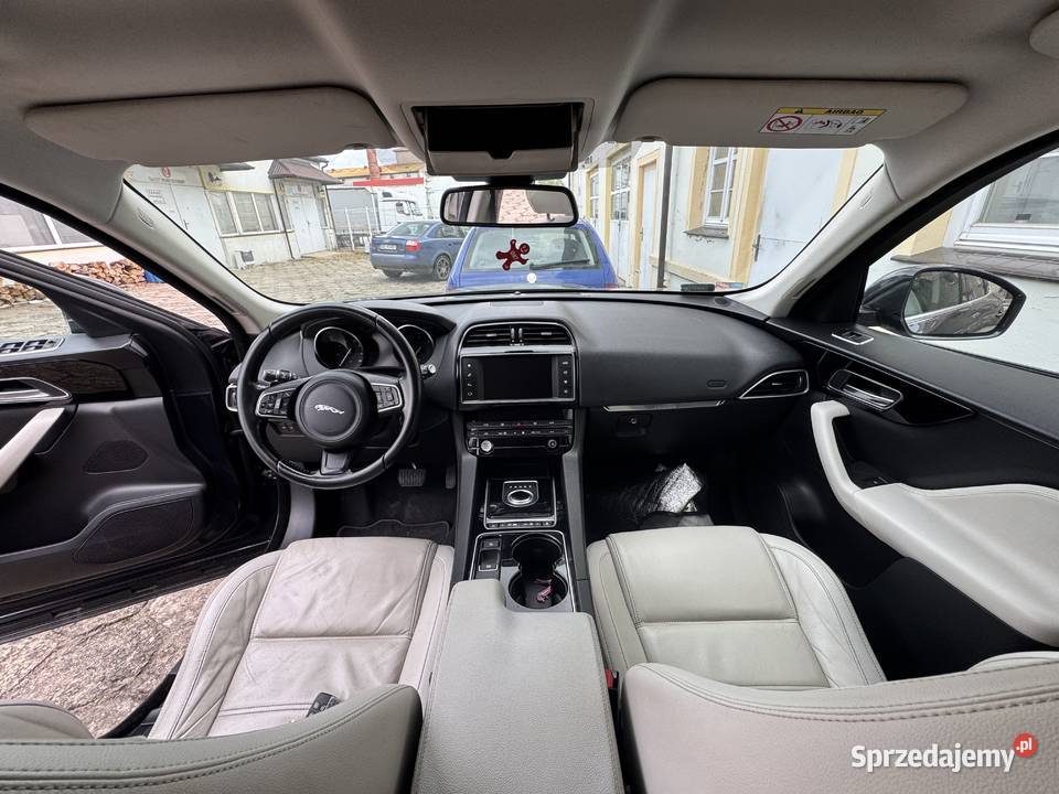 Jaguar Fpace 2016 20d SUV Oleśnica
