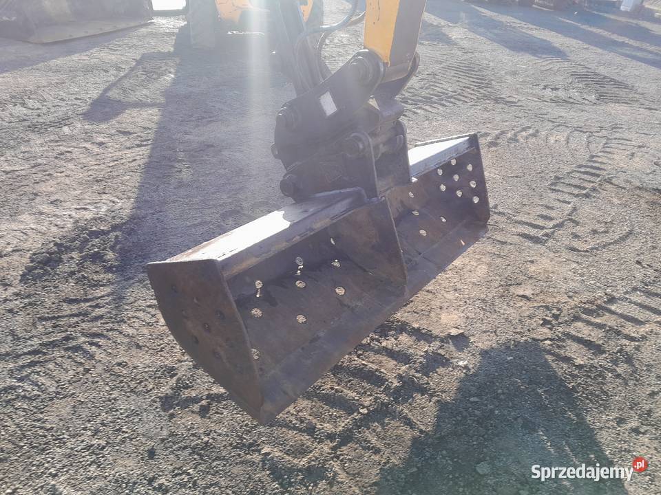 KOPARKA GĄSIENICOWA 6TON JCB 8065 65R1 Koparki wielkopolskie Krotoszyn sprzedam