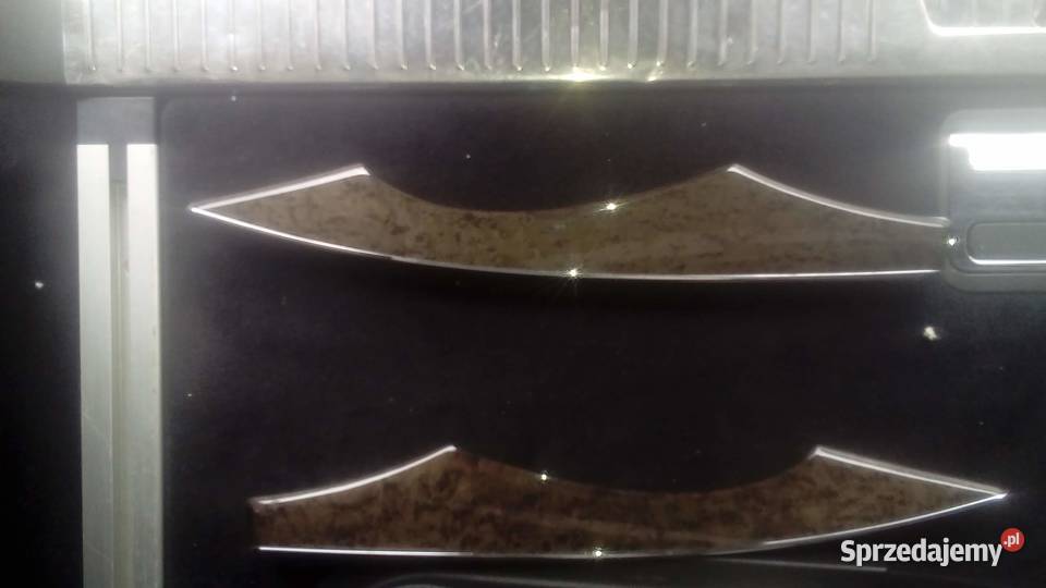 MERCEDEW211 LIFT DREWNO LISTWA DRZWI PRAWYLEWY Poznań