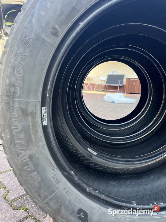 Michelin Latitude Sport 3 23555 r 19 lato