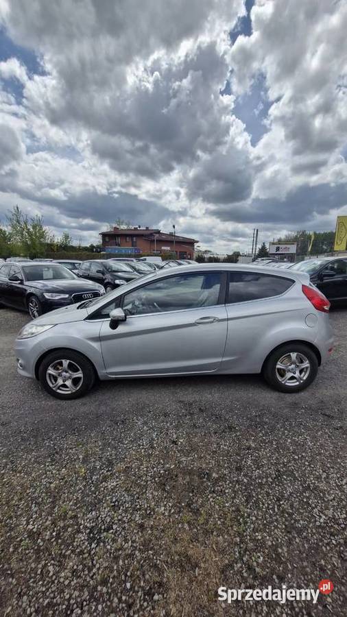 Ford Fiesta 2009 14 Benzyna 162 Unikalna śląskie Częstochowa