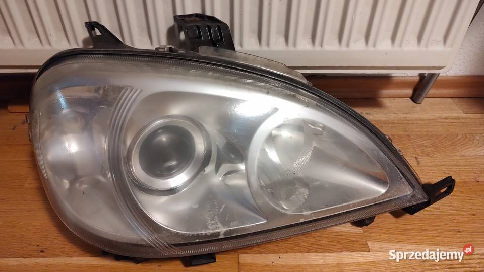 Komplet lamp Mercedes M W163 Bukowo