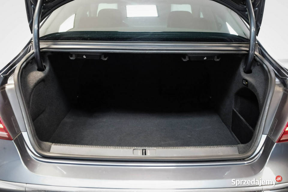 Volkswagen Passat CC 177Bogate elektrycznie ustawiane fotele Konstantynów Łódzki
