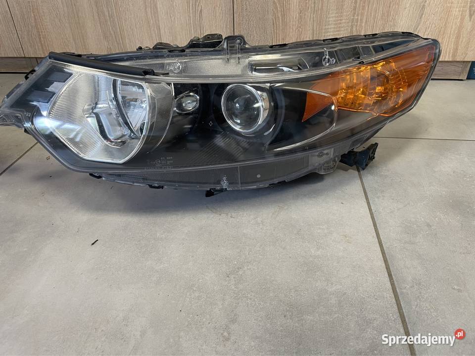 Honda Accord VIII reflektor Xenon reflektor Kozubszczyzna