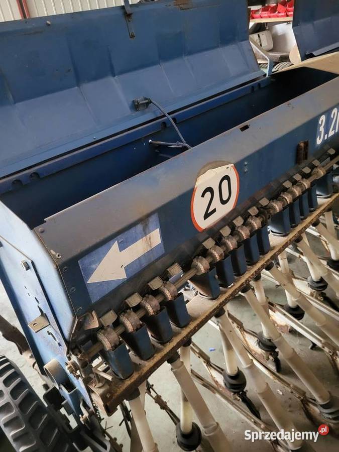 Siewnik poznańak 32 m przyczepa samozbierająca Stoczek Łukowski