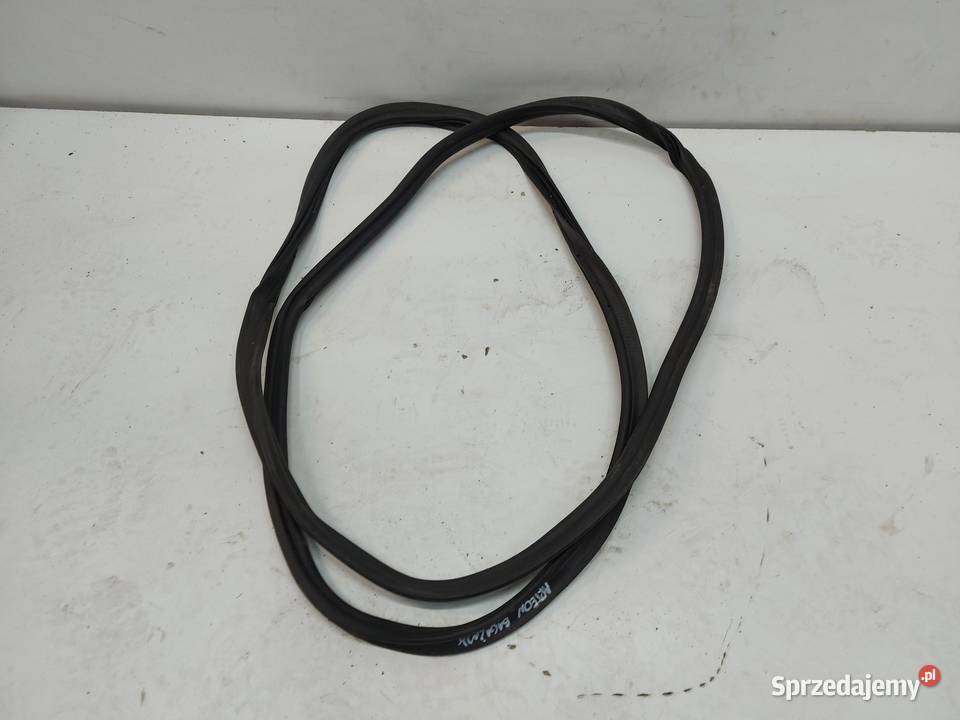 VW Arteon 3G8 2018r USZCZELKA BAGAŻNIKA