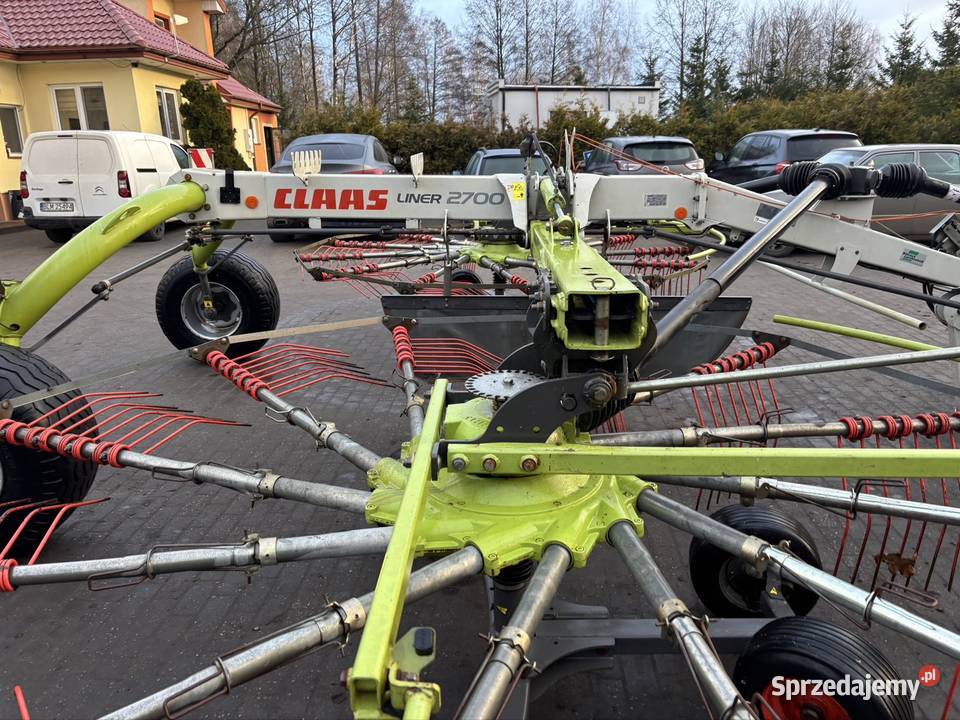 Zgrabiarka 2 karuzelowa Claas Liner 2700 680740m