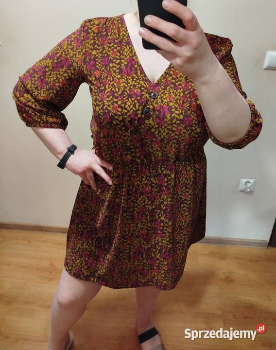 Wygodna sukienka rozmiar 48 Biecz