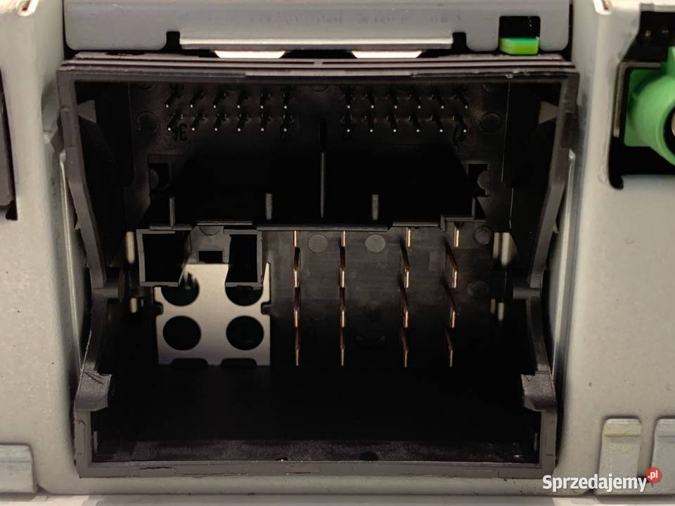 RADIO CZYTNIK NAWIGACJI AUDI A4 B8 8R1035670F