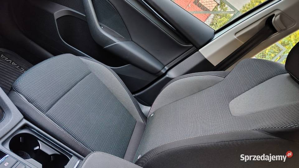 Skoda Octavia IV 15 TSI eTec Liftback stan komputer pokładowy Wrocław