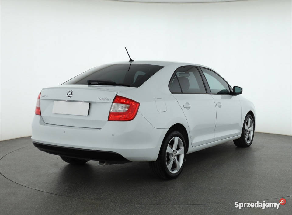 Skoda Rapid 12 TSI światła przeciwmgielne Piaseczno