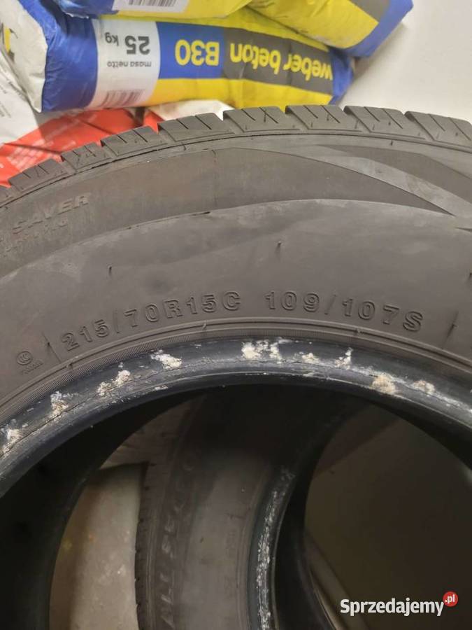 21570 R15 109107 Opony w stanie 70