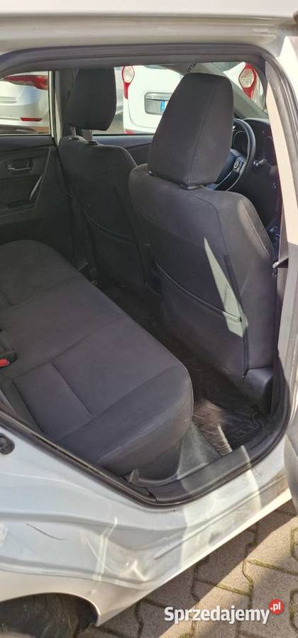 Auris Hybrid z LPG Rok produkcji 2018 mazowieckie Warszawa