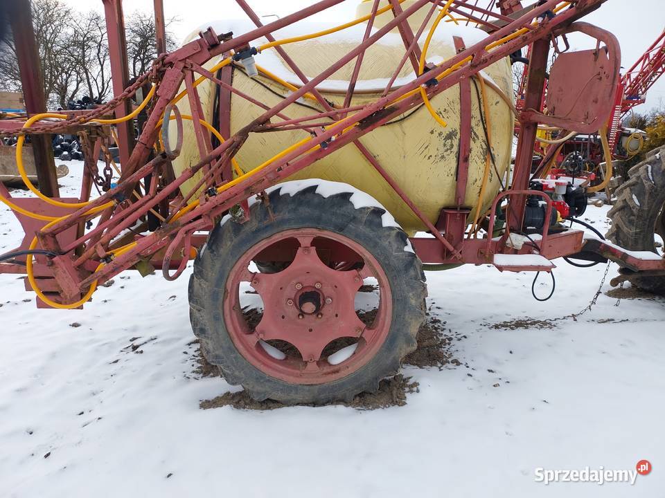OPRYSKIWACZ 2000L 15M Nawozy i ŚOR opolskie Nysa