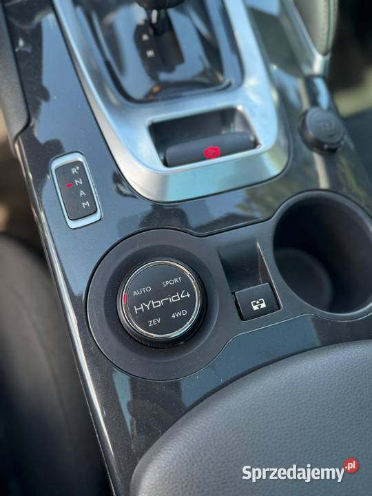 Peugeot 3008 Hybrid 4x4 20dm3 16337 2013r 202 hybryda