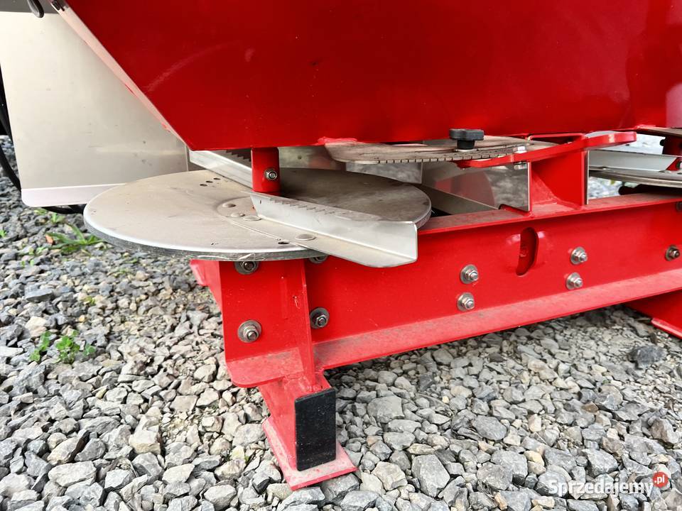Rozsiewacz polowy Junior 800 2tarczowy Woprol Maszyny rolnicze Wysokie Mazowieckie