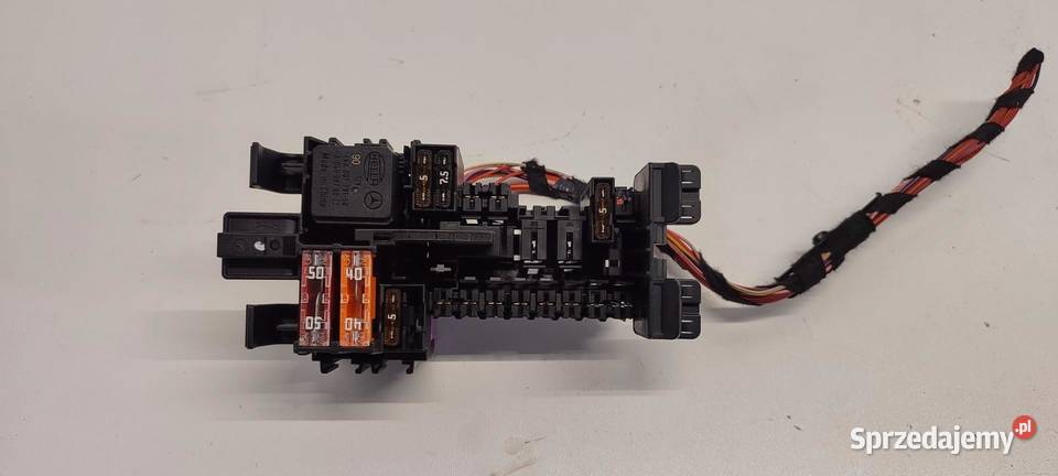 MERCEDES GLC W253 X253 SKRZYNKA BEZPECZNIKÓW