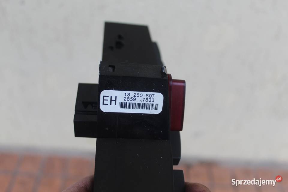 PRZEŁĄCZNIK AWARYJNYCH GRZANE FOTELE OPEL CORSA sprzedam