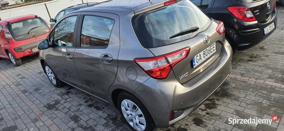 Toyota yaris Polski salon Rok produkcji 2018 Chwaszczyno