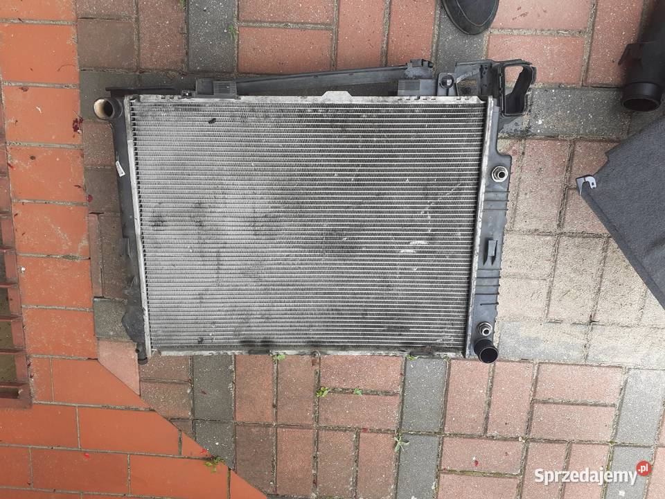 Chłodnica wody Mercedes w210 29 Rok produkcji 1999 Gołdap