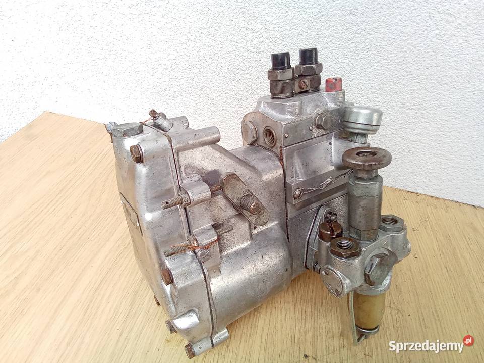 Pompa wtryskowa ursus C330 sprzedam