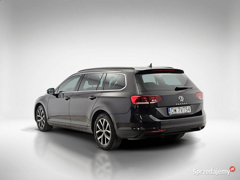 Volkswagen Passat Variant 15 TSI EVO Business benzyna Warszawa