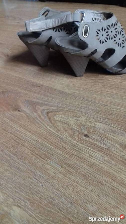 Sandały na obcasie 37 warmińsko-mazurskie