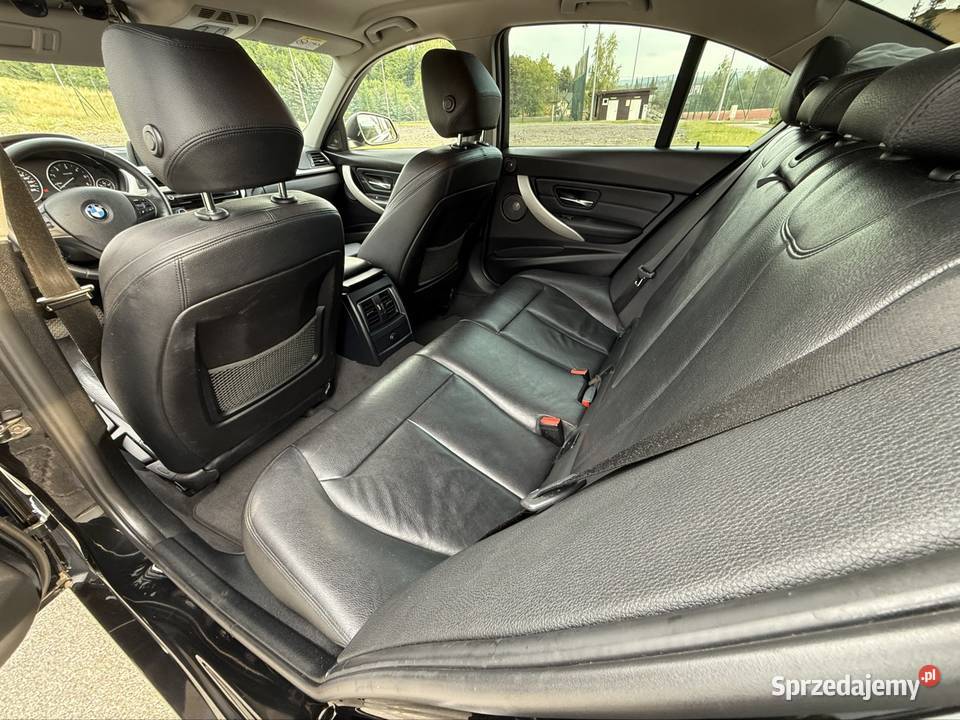 Bmw 318d f30 lift Blizne