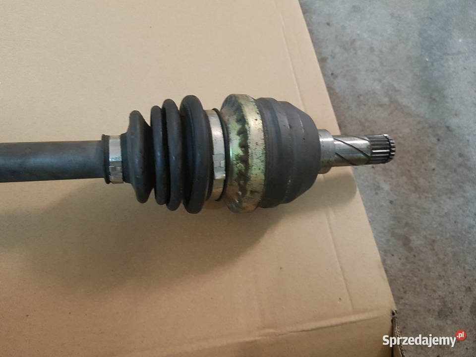 Opel Zafira A półoś prawa 16 benzyna