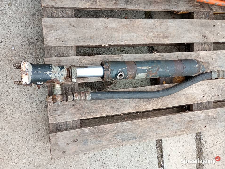 Siłownik wspomagania serwomechanizm Zetor 5211 Hydraulika Sędziszów sprzedam