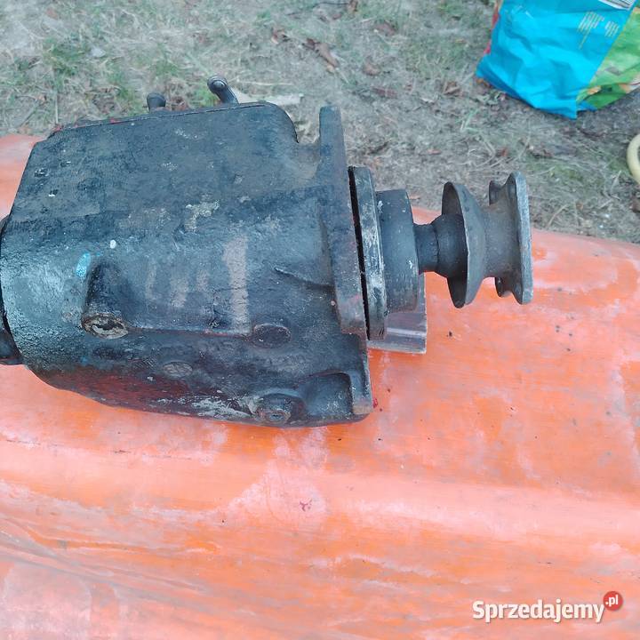 Częsci ciągnik sam do silnik s301d do remont Jasło