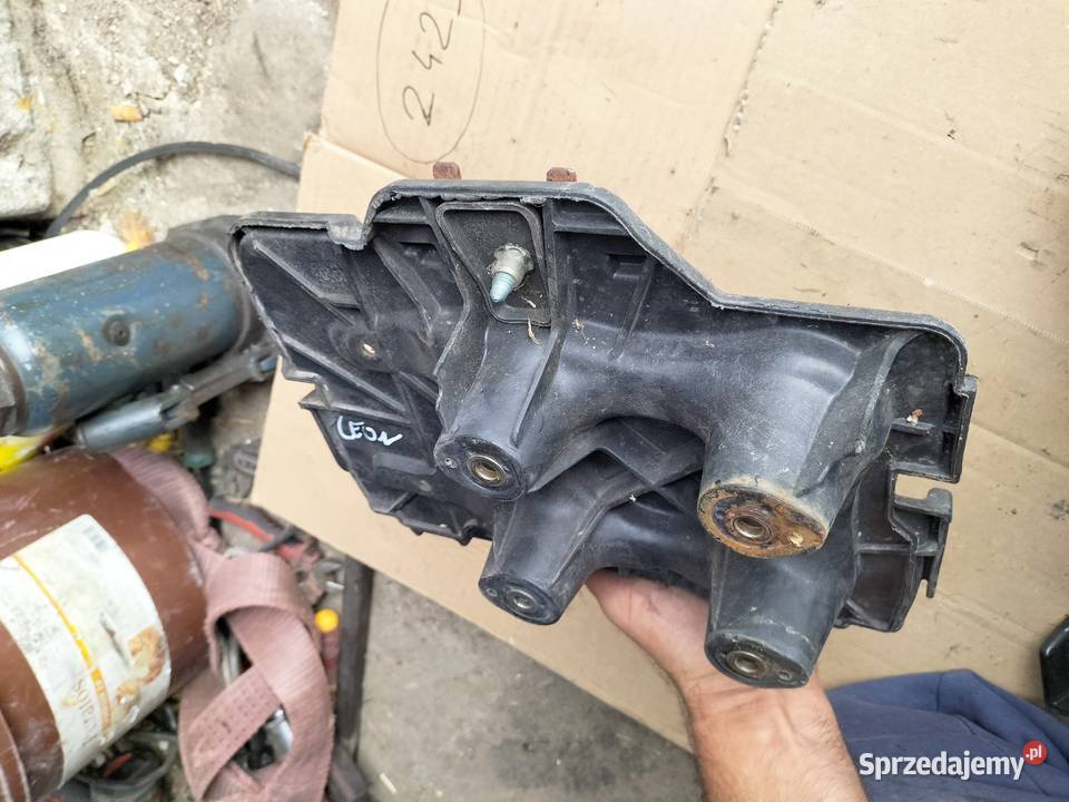 AUDI A38L A3 8L SEAT LEON 1J0915333A PODSTAWA osobowe Pozostałe