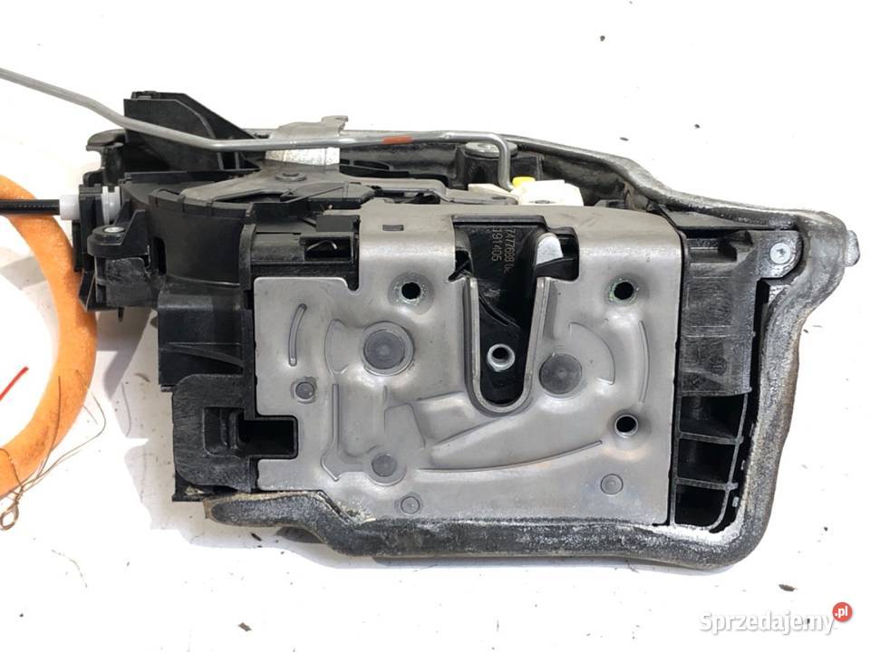 ZAMEK DRZWI PRAWY PRZÓD BMW G30 SedanLimuzyna