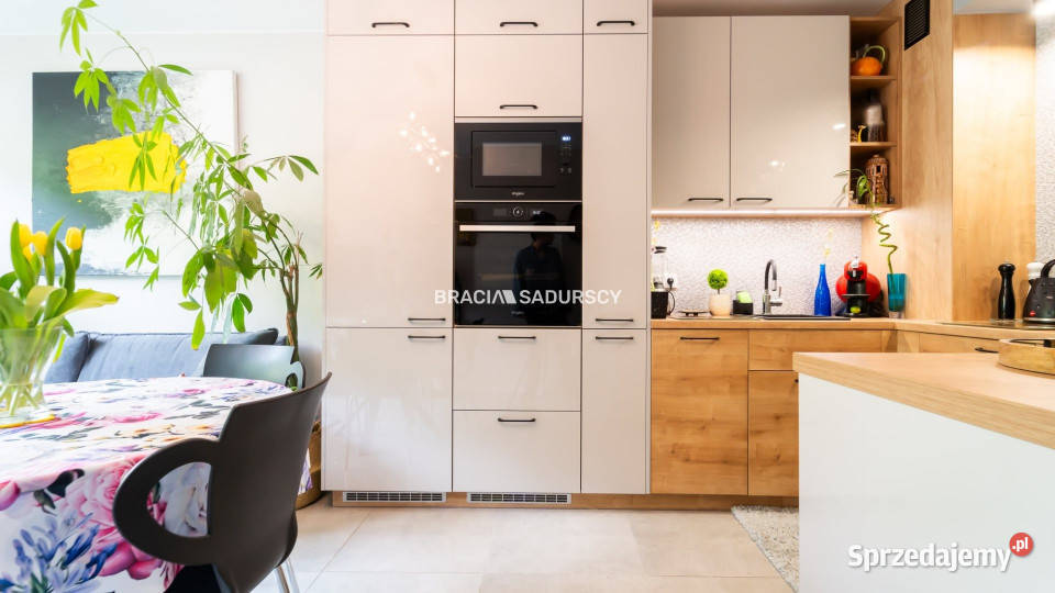 Sprzedaż mieszkania Myślenice Zacisze 81m2 4pok Nieruchomości