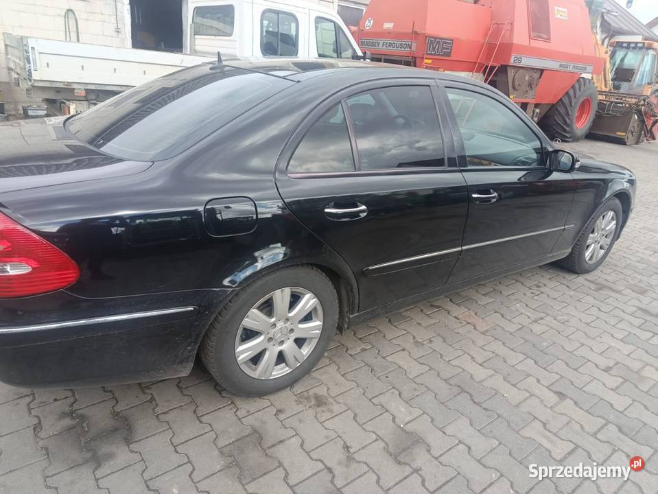 Mercedes w211 330000km Wólka Somiankowska