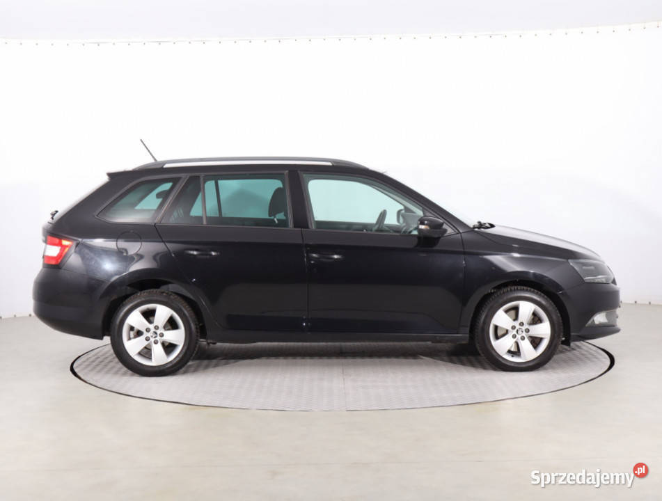 Skoda Fabia 12 TSI światła do jazdy dziennej Piaseczno