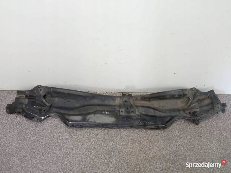 PODSZYBIE DOLNE METALOWE E18 EUROPA Toyota Auris