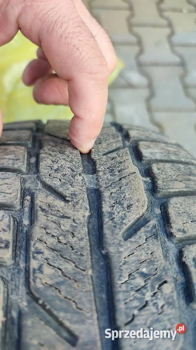 Sprzedam komplet opon zimowych i letnich 14 175 Kielce sprzedam