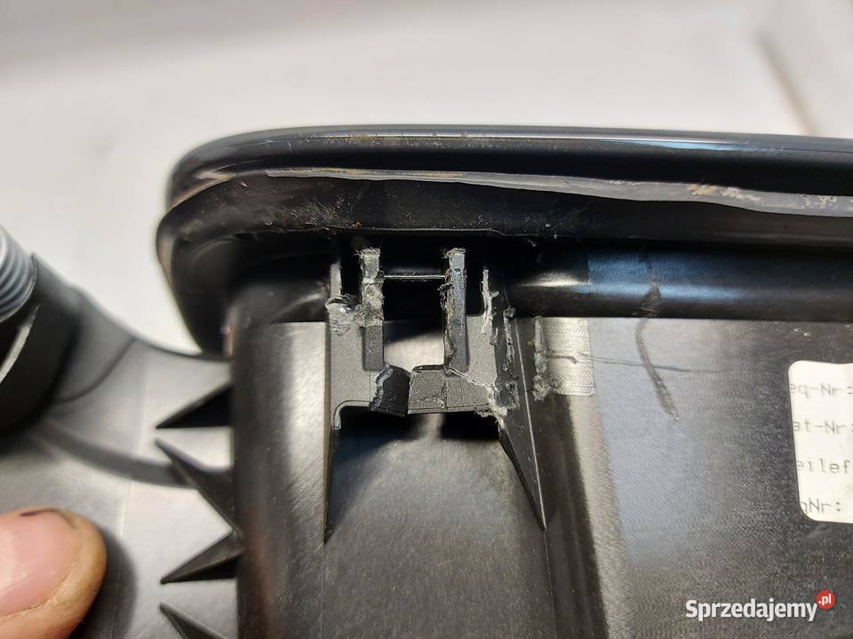 BMW G23 M440i Cabrio Klapka wlewu paliwa C27 osobowe