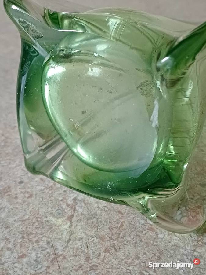 vintage zielony wazonik Nowy Targ