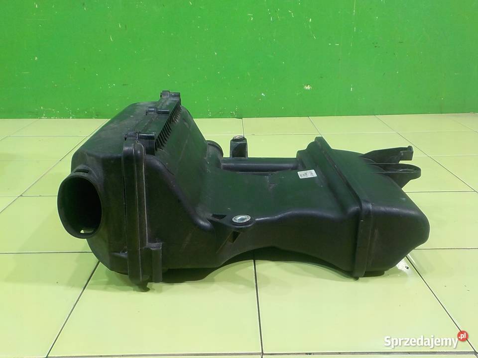 FIAT 500L 14 B 14r 5D obudowa filtra powietrza osobowe Suków