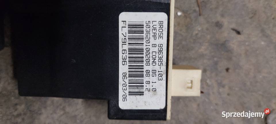 Silnik mechanizm podnoszenia szyby Peugeot 307 81KM Limanowa sprzedam