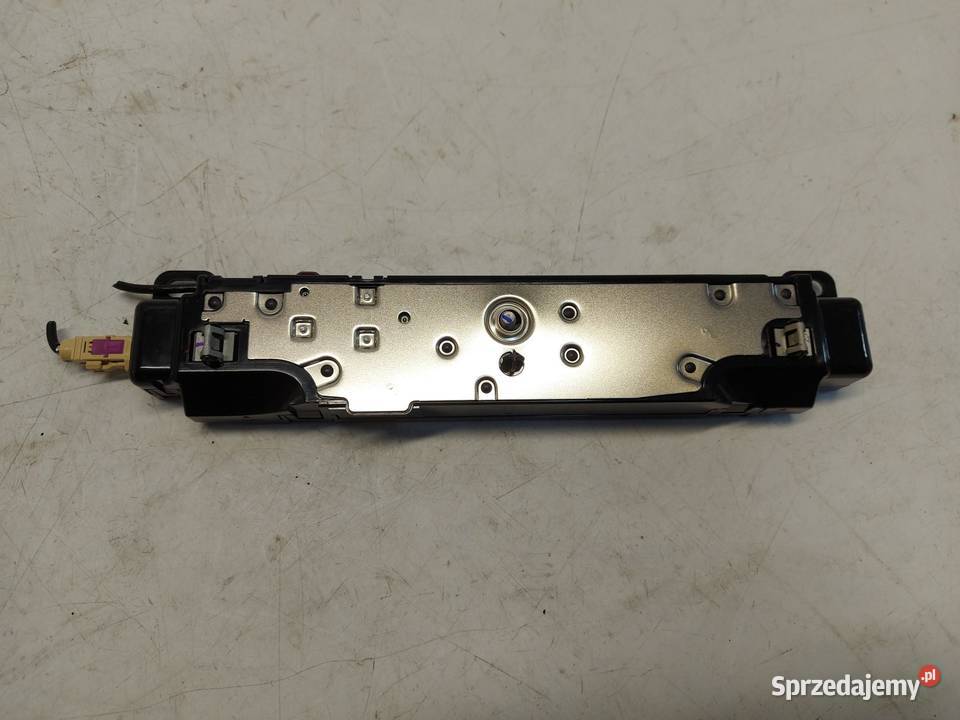 TESLA MODEL Y 2023r Moduł wzmacniacz anteny Układ elektryczny, zapłon sprzedam