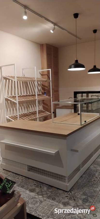 kredens na wino w stylu loft bar zabudowy barowe